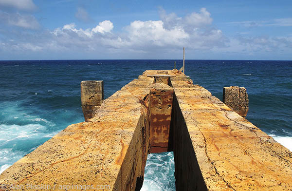 This unused Kauai pier is slowly giving way to the elements. With no development nearby, this pier looked quite out of place.